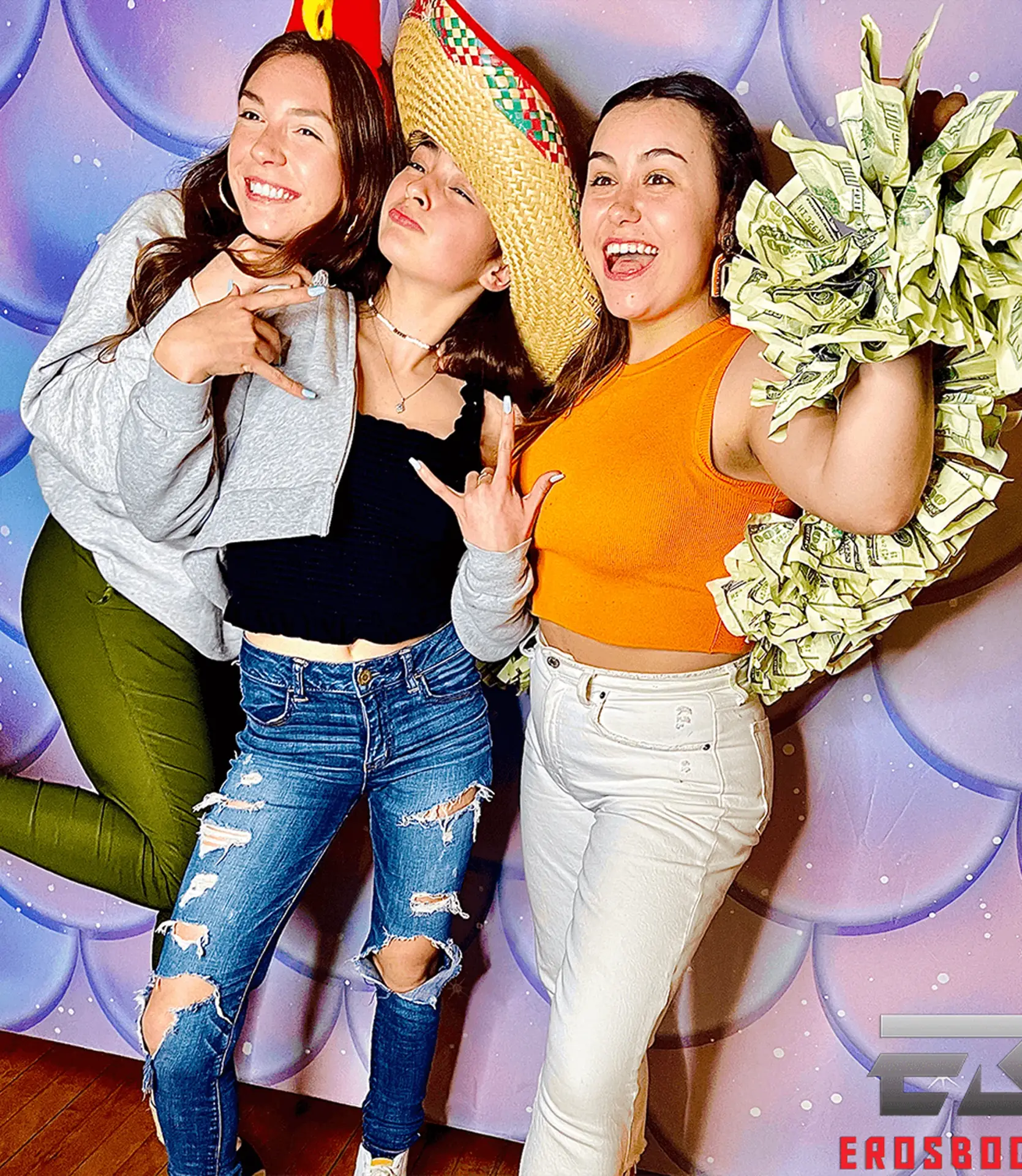 Boston Mitzvah DJ and Photobooth Rental