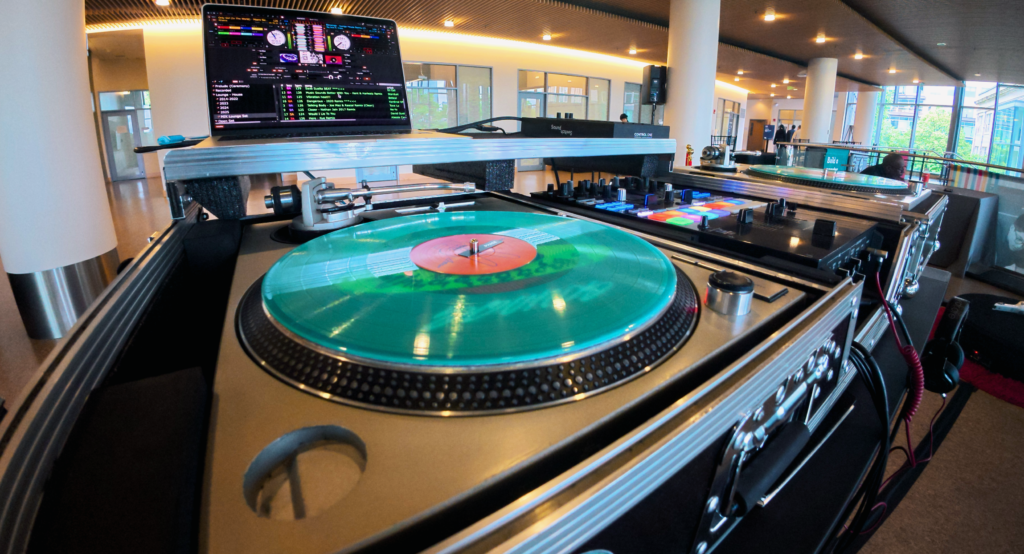 DJ and 360 Photo Booth Wow 1,000+ at MIT Sloan Corporate Event in Boston